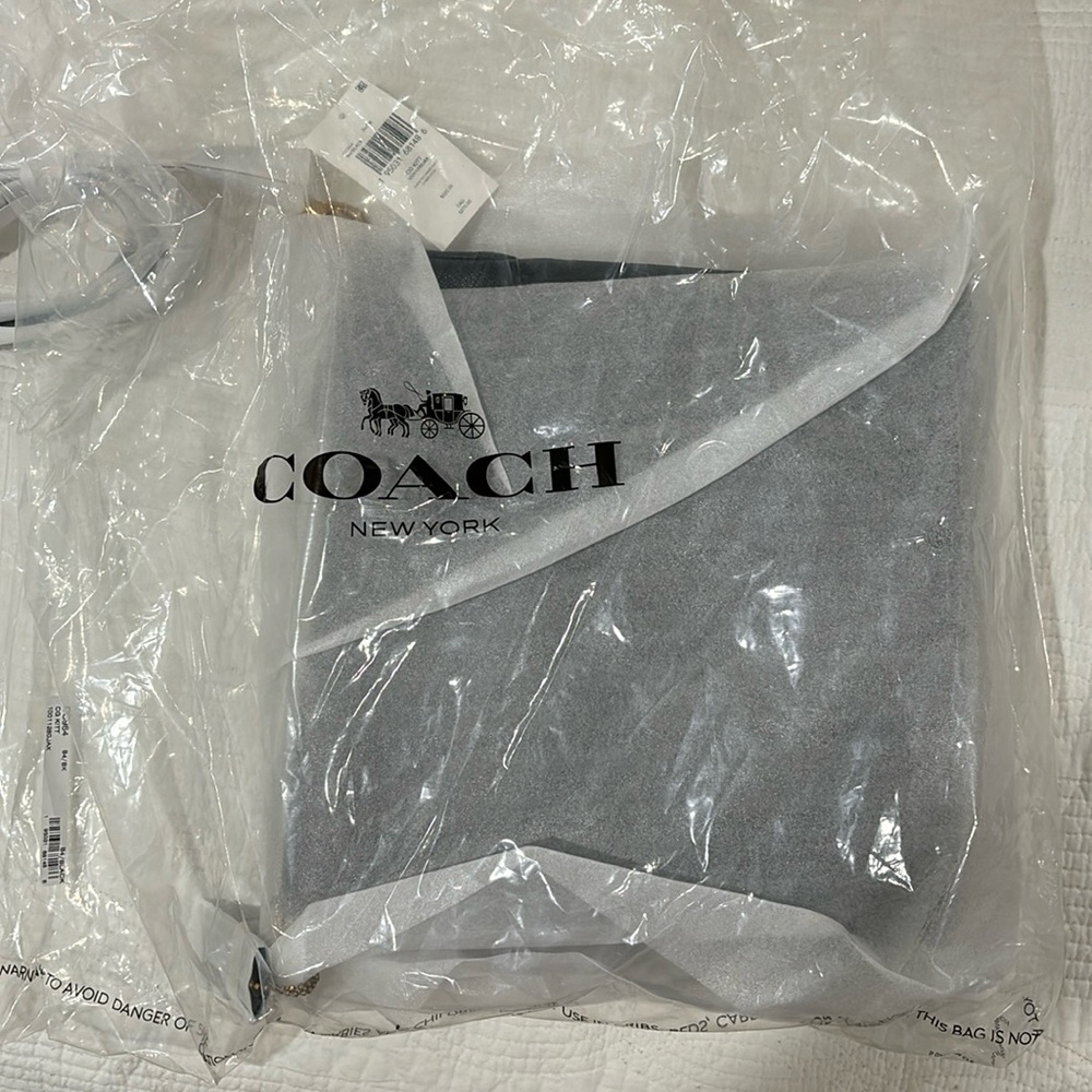Coach new!!